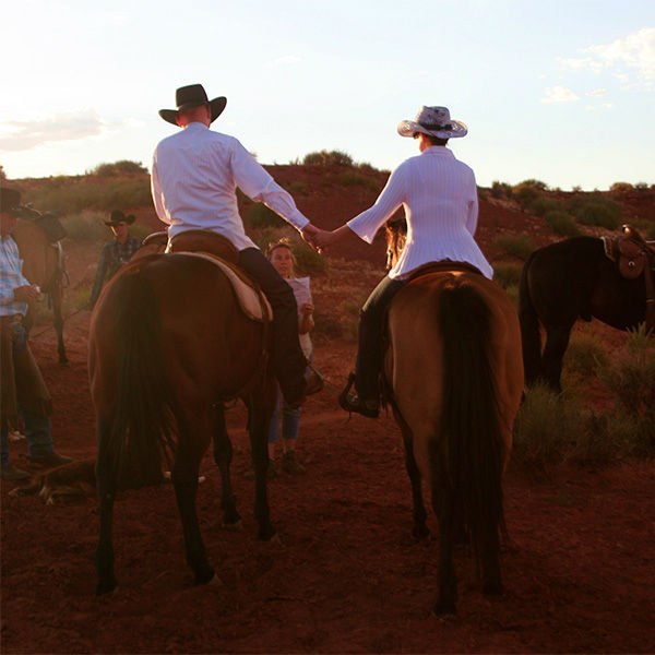 Hoch zu Pferd heiraten - USA-Hochzeit.com macht es möglich